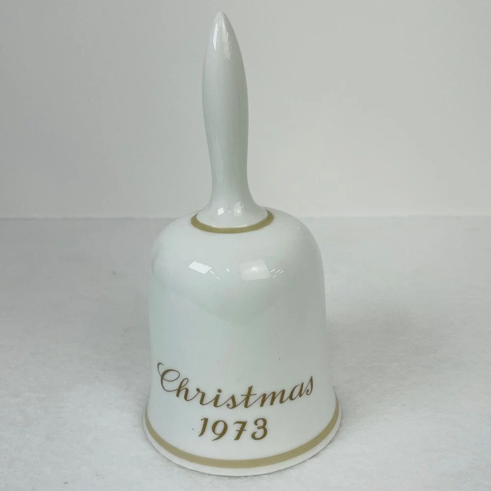Berta Hummel Christmas 1973 Bell Nativity Schmid West Germany Limited Edition